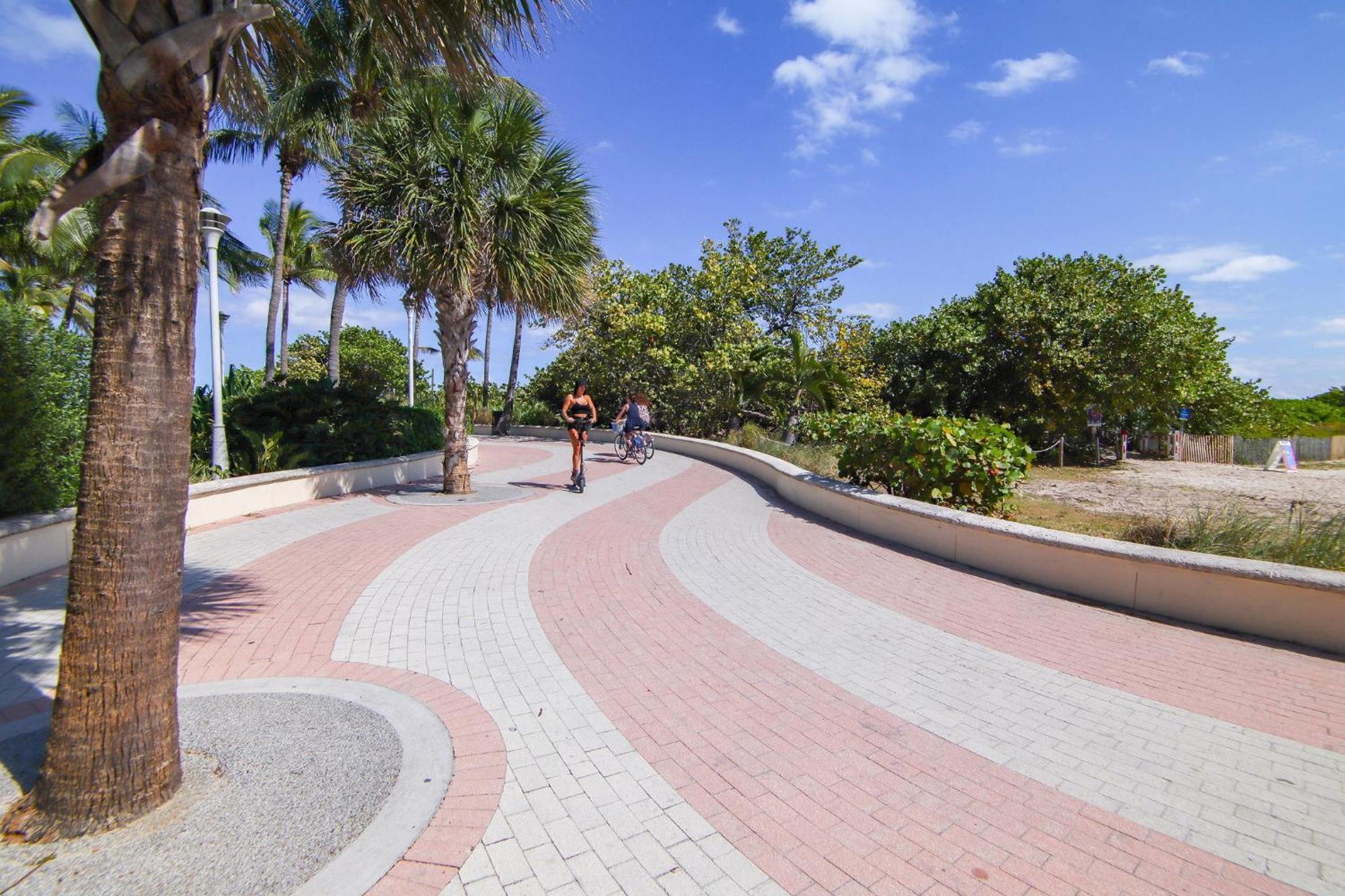 Charming Large Studio Near Ocean Dr - South Beach Μαϊάμι Μπιτς Εξωτερικό φωτογραφία